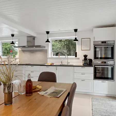 펜션 Lovely In Nykobing Sj With Kitchen Nykøbing Sjælland